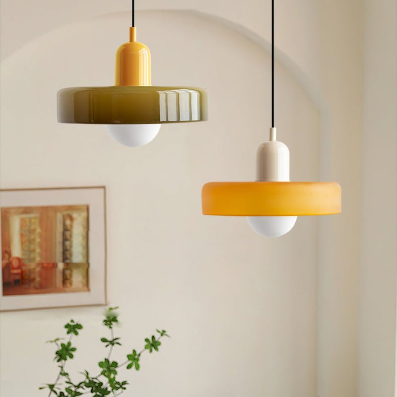 Stijlvolle Bauhaus Hanglamp van Kleurig Glas – Modern Design